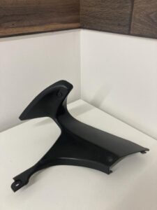 Suzuki GSX 1300 R Hayabusa (99-07) - Jobb műszerfal takaró idom