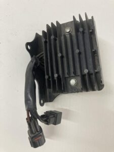 Suzuki GSF 650 Bandit (07-12) - Feszültség szabályzó