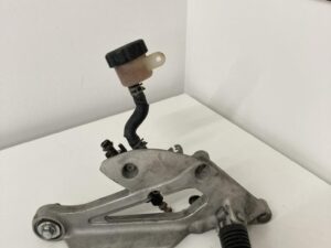 Yamaha XJ600 Diversion (92-02) - Jobb első lábtartó szett