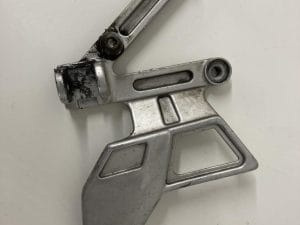 Yamaha TZR 50 (03-16) - Bal első lábtartó