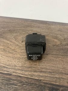 Yamaha FZ 750 (85-88) - Relé 2