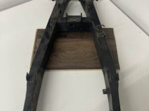 Yamaha TZR 50 (03-16) - Hátsó lengővilla