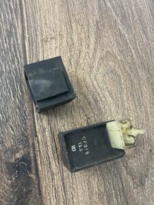 Honda VT 600 SHADOW 1995 (88-02) - Relé 2