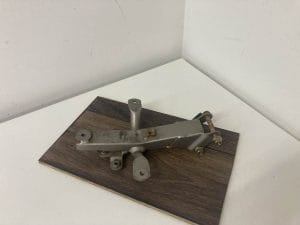 Cagiva Canyon 600 (96-97) – Első lámpatartó konzol