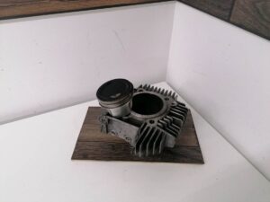 Ducati Monster 600 (99-01) - 1-es henger dugattyúval