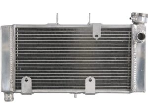 Vízhűtő radiátor RAD-653