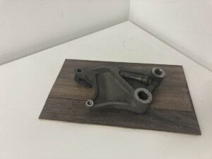 Honda NT 650 V DEAUVILLE (98-01) - Hátsó féknyeregtartó konzol