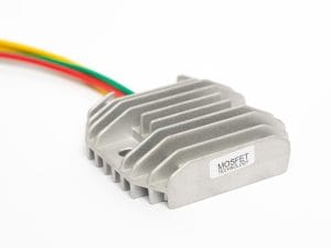 HÁROMFÁZISÚ MOSFET FESZÜLTSÉGSZABÁLYZÓ 12V (5 vezetékes)