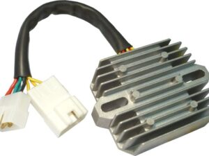 Feszültségszabályzó DZE02403