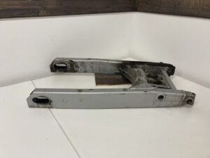 Ducati Monster 620 I.E. M620 (01-06) - Lengővilla